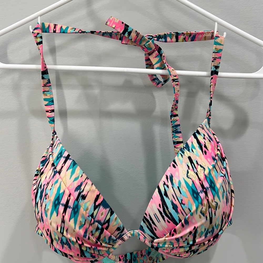 Multicolored 'shade & shore' bathing suit top